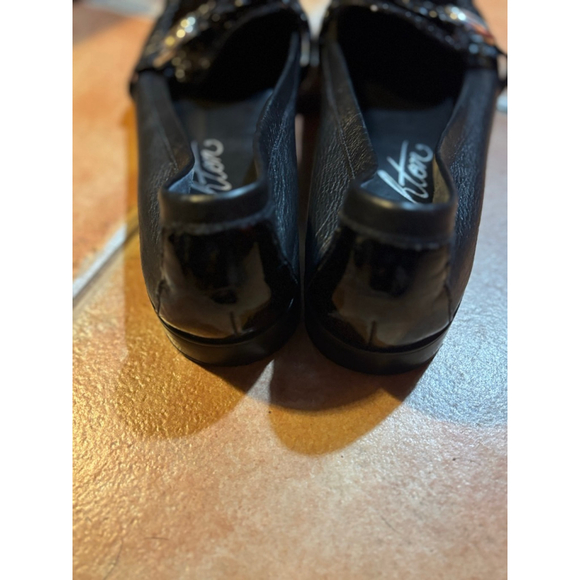 Brighton Black Leather Loafers Flats - Picture 2 of 4